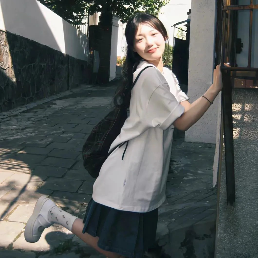 爱里行间